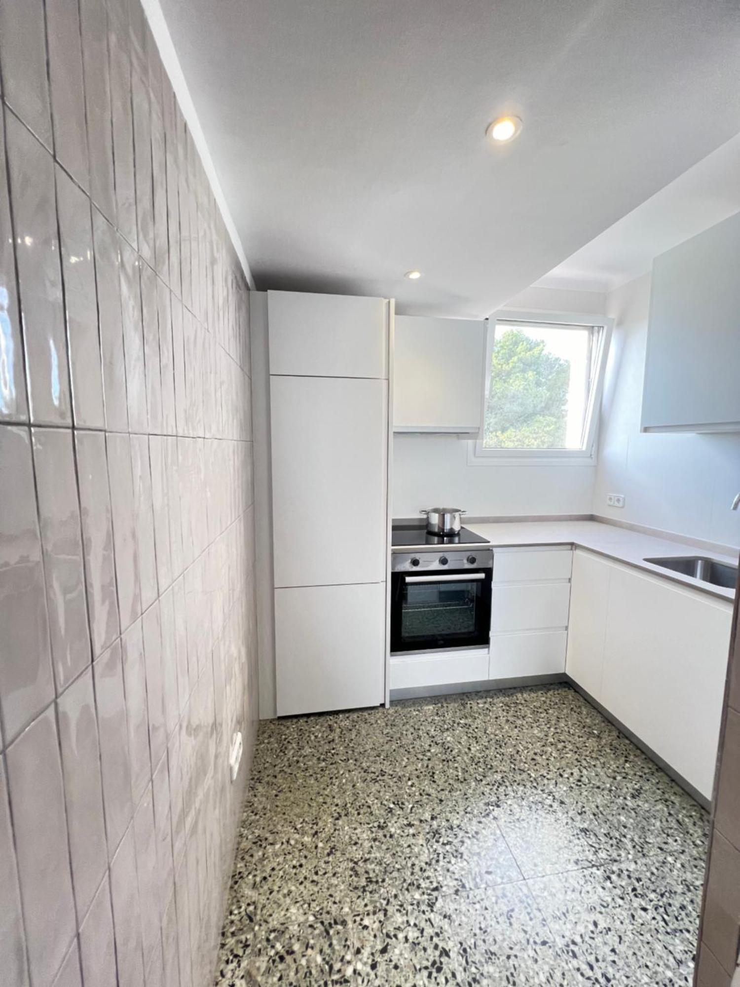 3 Room Apartment, 500M To Beach, Swimming Pool, Nice Terrace 로지즈 외부 사진